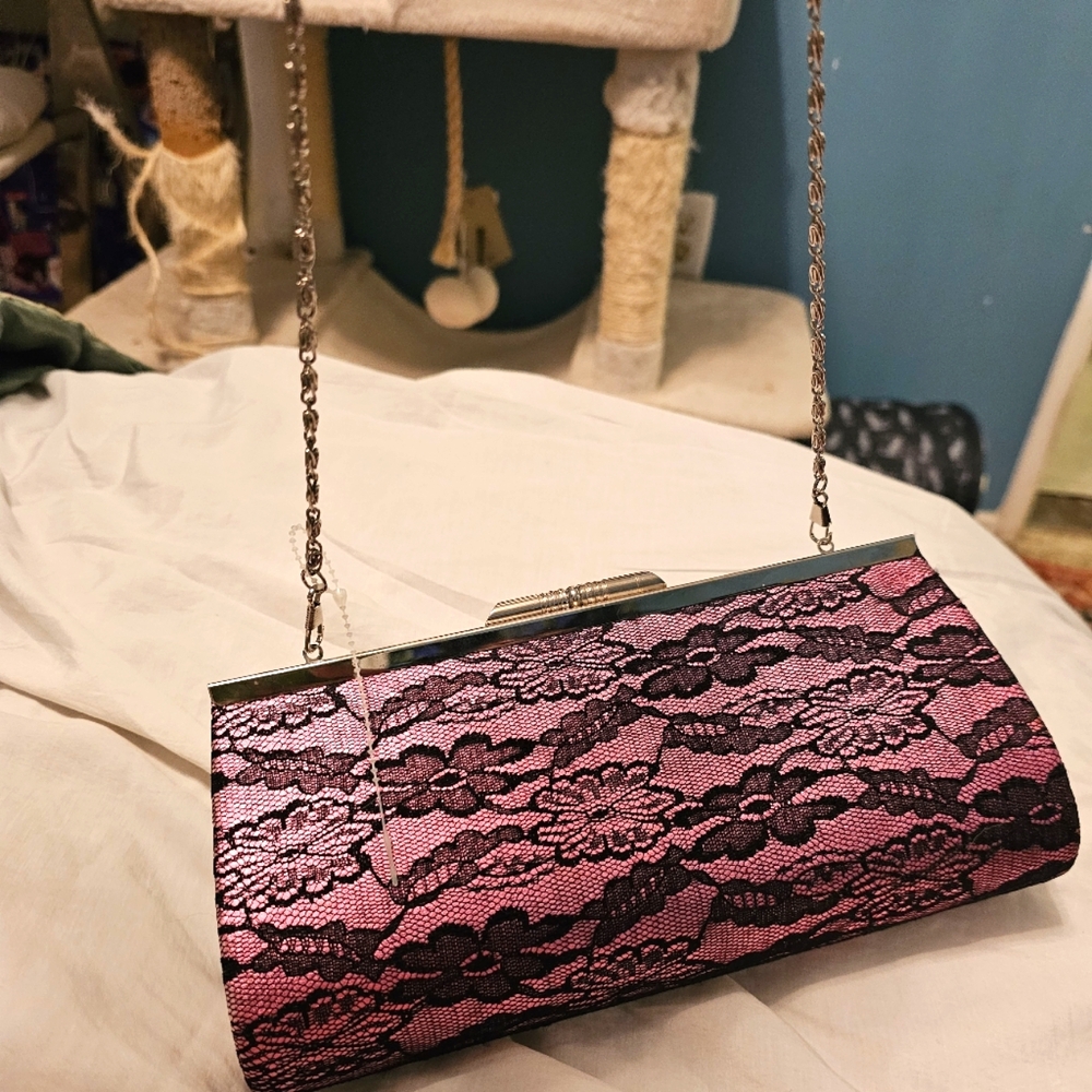 Elegant Pink Lace Evening Clutch
